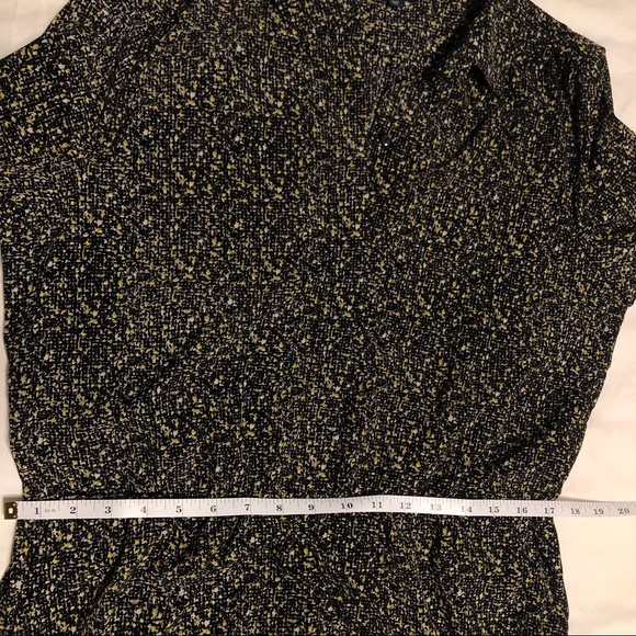 GAP Silky Button-Down Shirt Dress w/Pockets - Picture 9 of 12